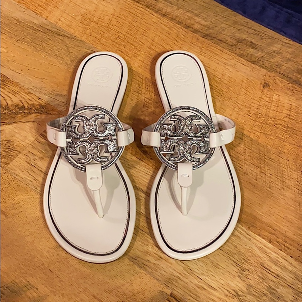 Like New** Tory Burch Embossed Metal Millers